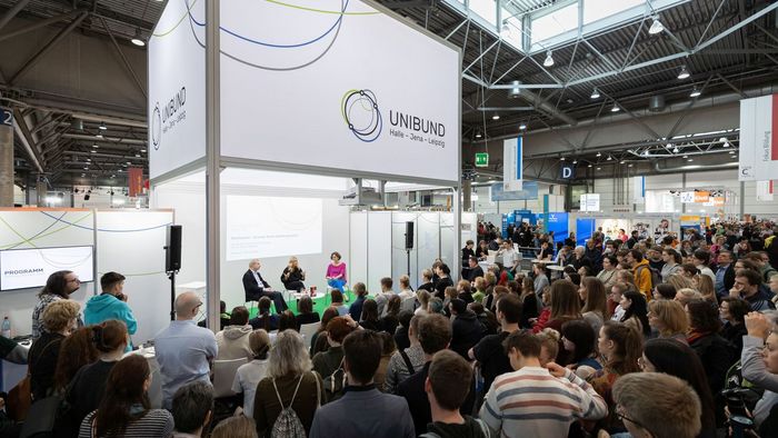 Die Veranstaltungen des Forums Unibund waren auch bei der Buchmesse 2023 gut besucht.