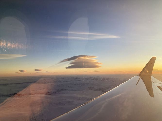 Blick aus dem HALO-Flugzeug: Forschende untersuchten die Bewegung der arktischen Luftmassen.