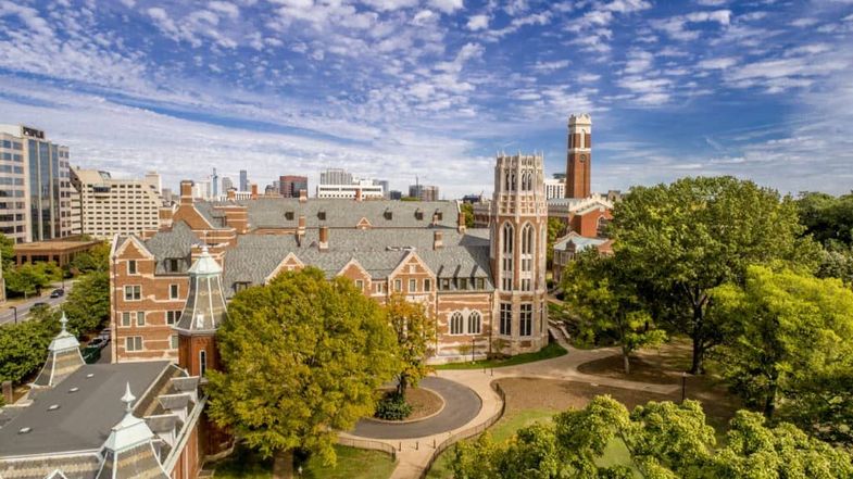 Luftaufnahme der Gebäude der Vanderbilt University in Nashville.